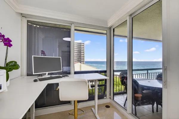 $1,500,000 | 4000 North Ocean Drive, Unit 701, Singer Island, FL 33404
