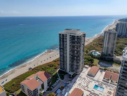 $1,500,000 | 4000 North Ocean Drive, Unit 701, Singer Island, FL 33404