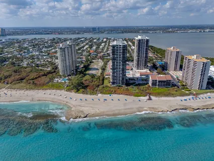 $1,500,000 | 4000 North Ocean Drive, Unit 701, Singer Island, FL 33404