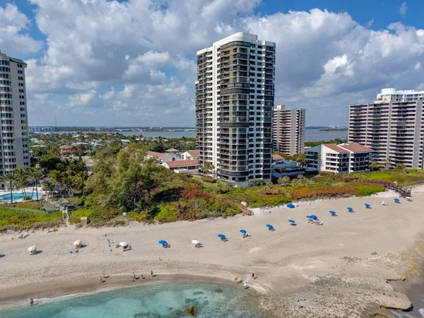 $1,500,000 | 4000 North Ocean Drive, Unit 701, Singer Island, FL 33404