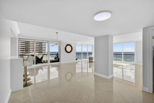 $1,500,000 | 4000 North Ocean Drive, Unit 701, Singer Island, FL 33404