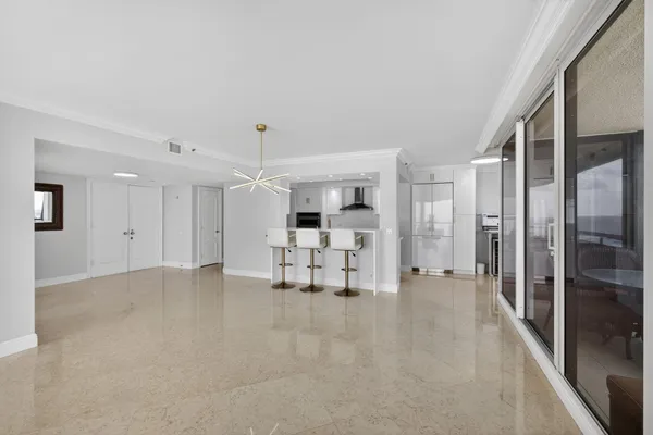 $1,500,000 | 4000 North Ocean Drive, Unit 701, Singer Island, FL 33404