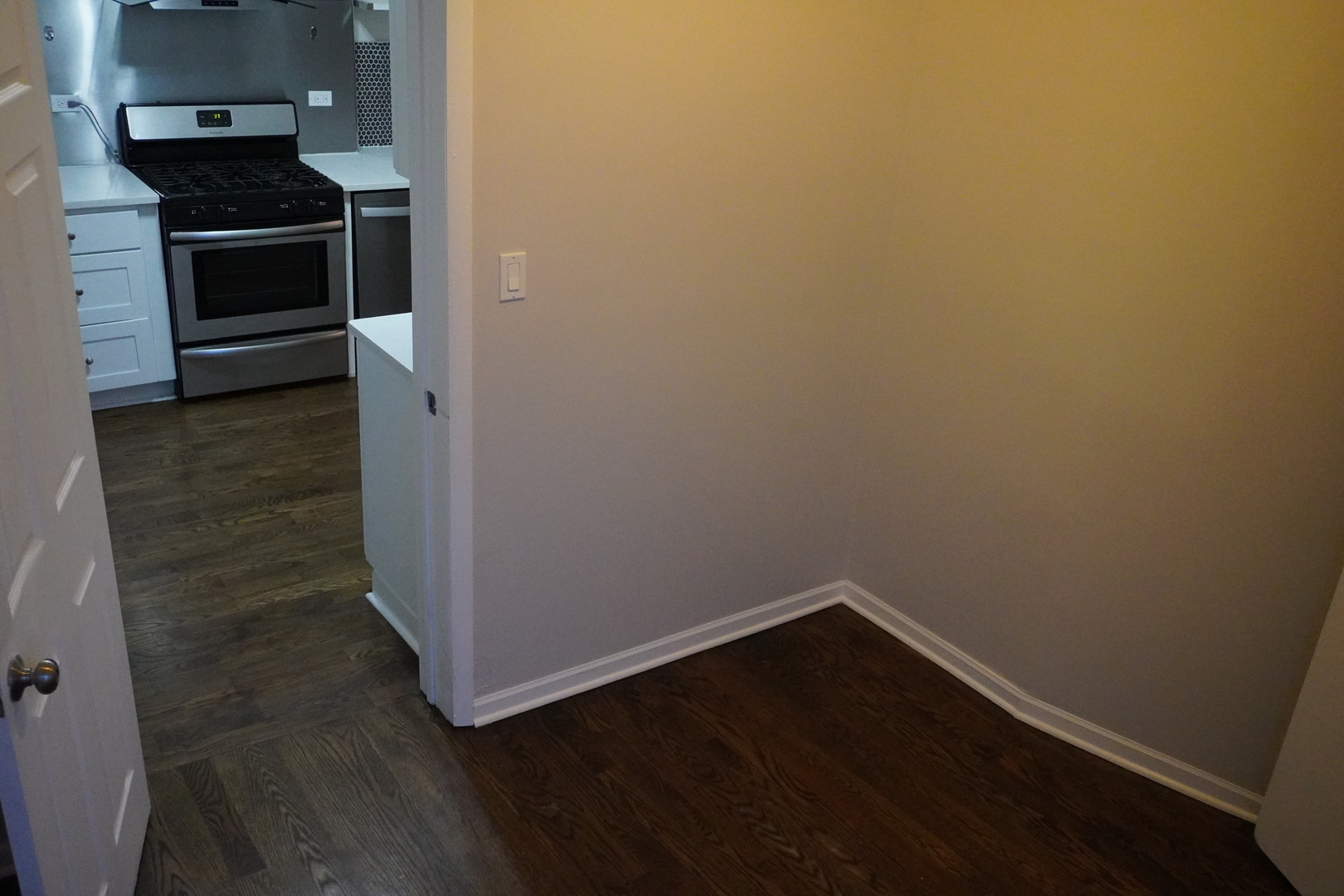 867 East Pershing Road, Unit 2 Chicago, IL 60653 - Photo 12 of 15