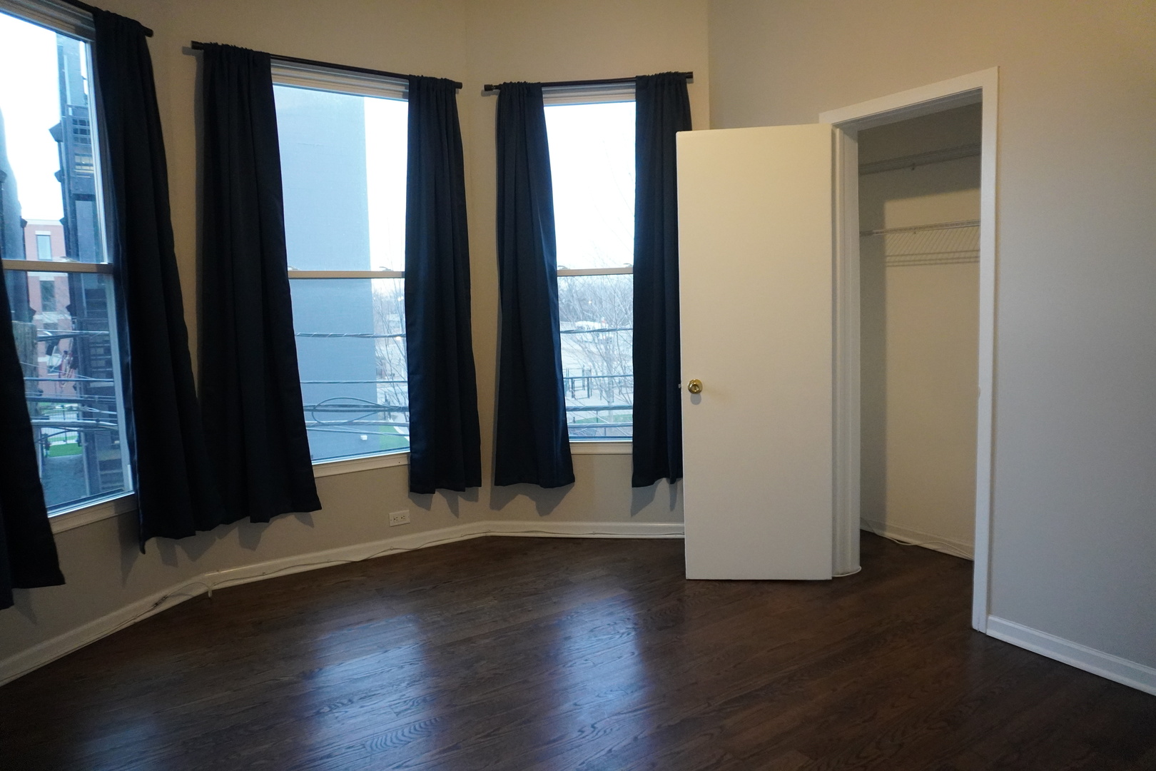 867 East Pershing Road, Unit 2 Chicago, IL 60653 - Photo 5 of 15