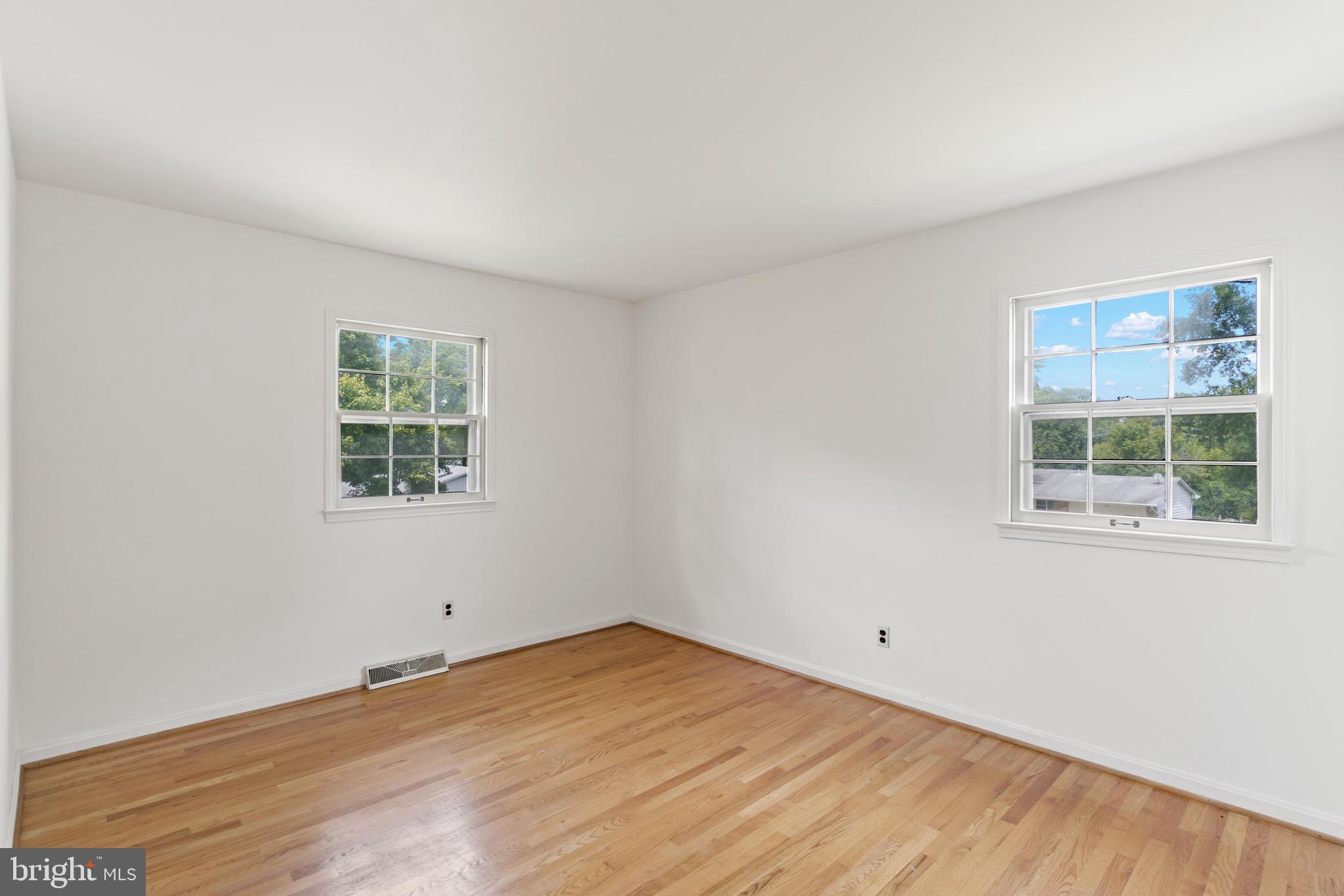 13028 Clarion Road Fort Washington, MD 20744 - Photo 13 of 31 Bedroom