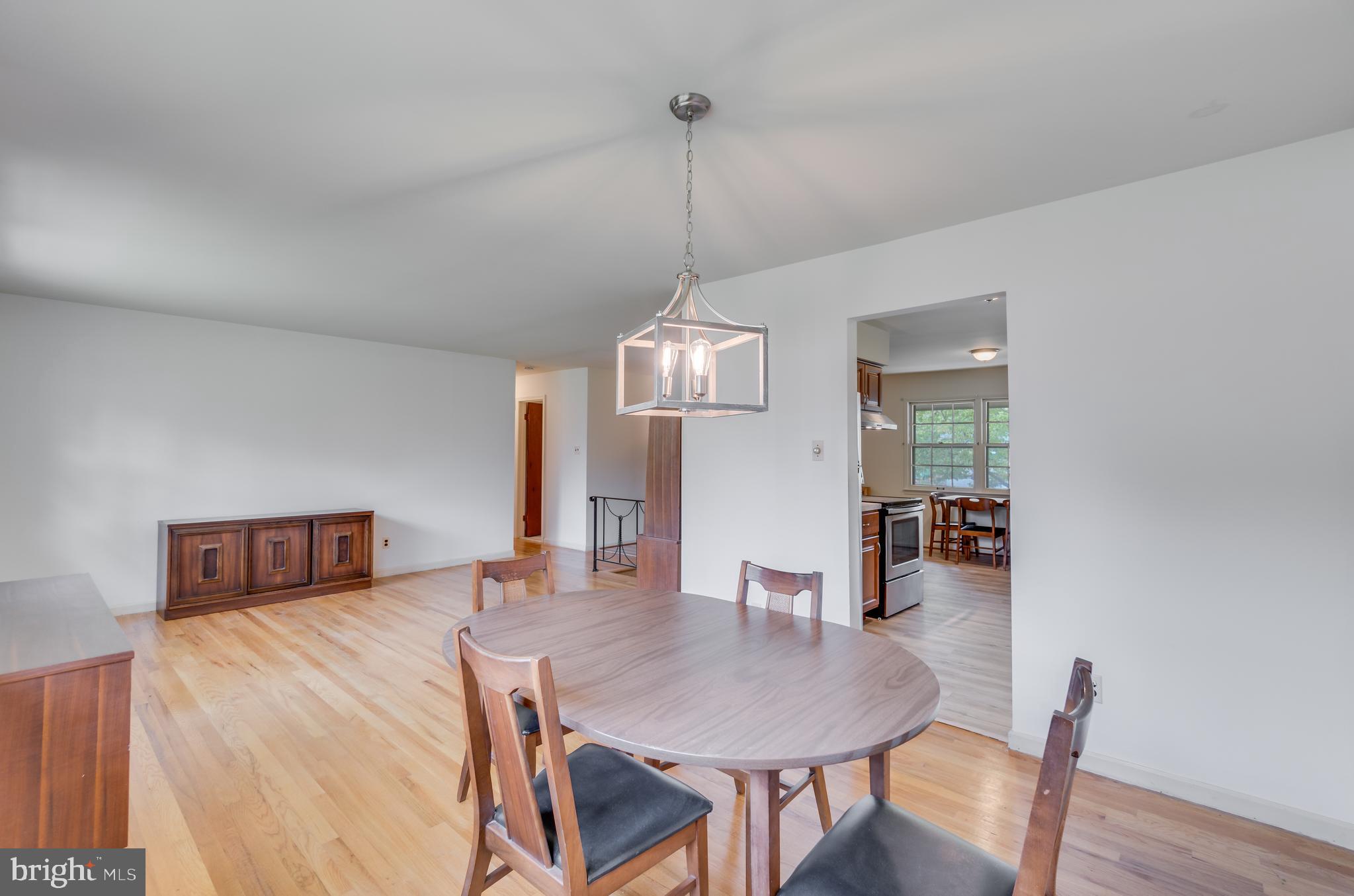 13028 Clarion Road Fort Washington, MD 20744 - Photo 8 of 31 Dining Room
