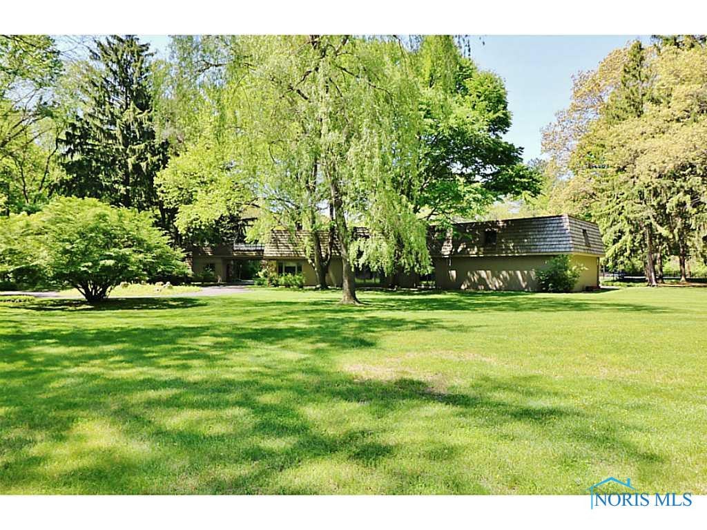 4330 Corey Road Toledo, OH 43623 - Photo 15 of 20 Gallery Image 15