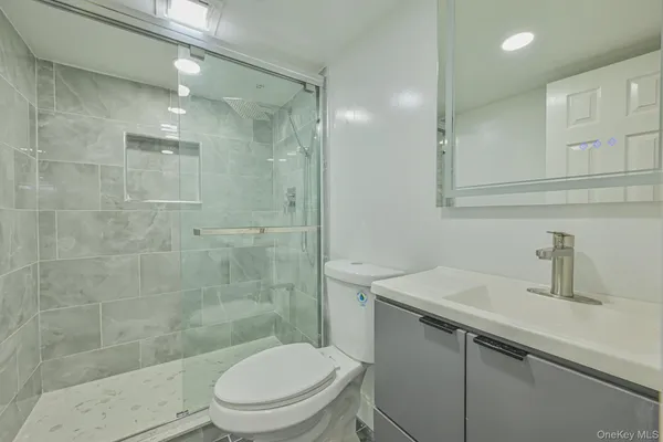 $1,750,000 | 100 Morris Parkway, Valley Stream, NY 11580