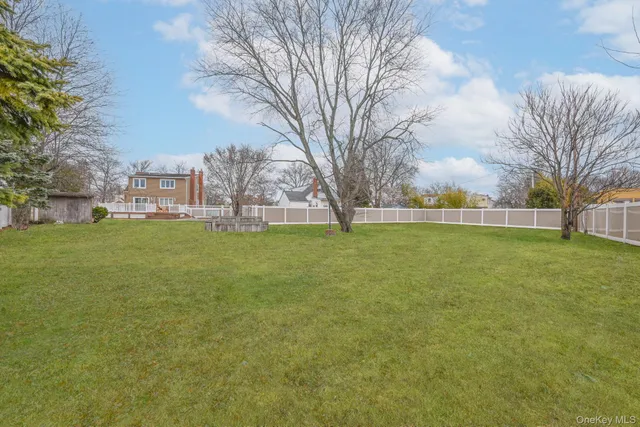 $1,750,000 | 100 Morris Parkway, Valley Stream, NY 11580