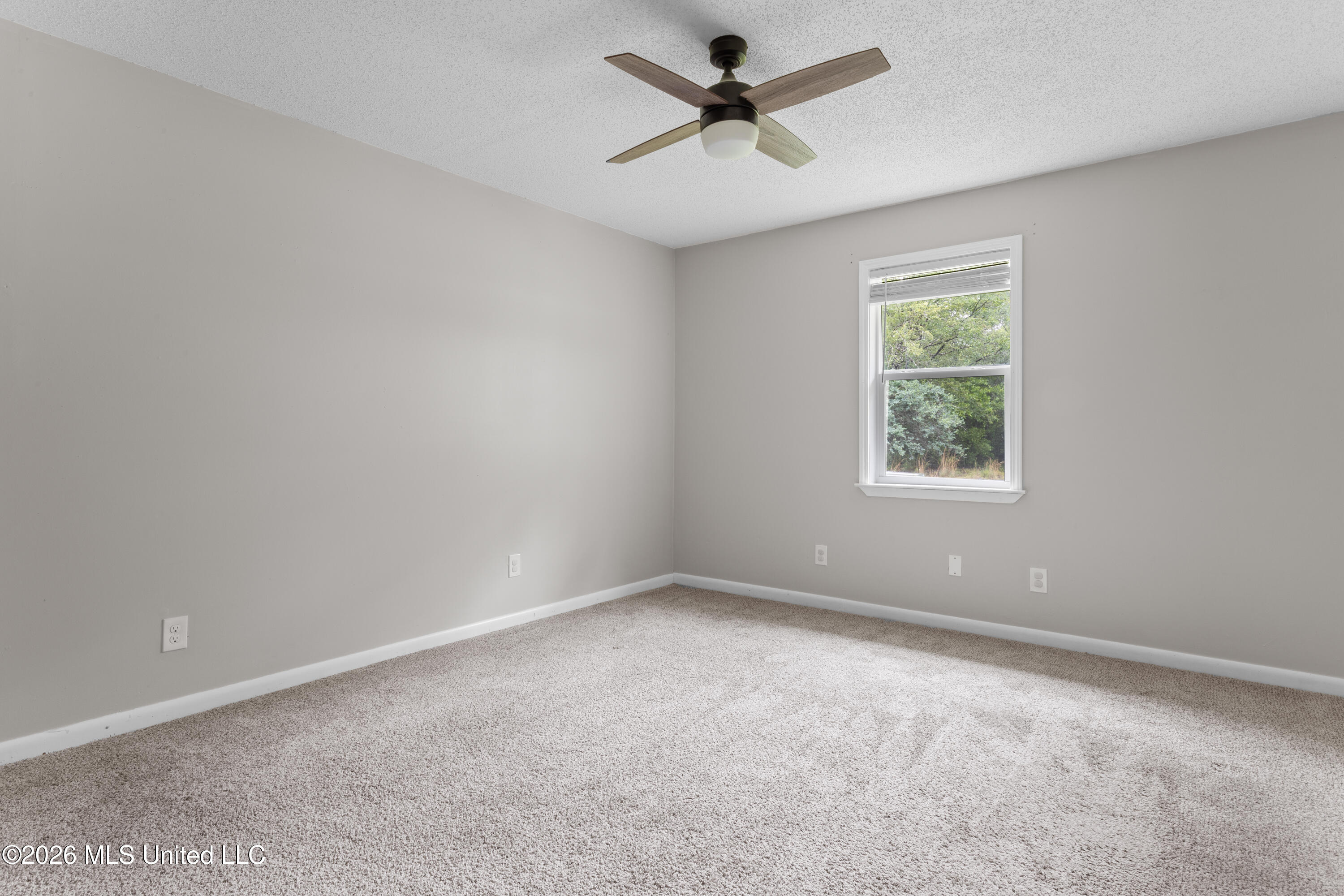 15380 Three Rivers Road Biloxi, MS 39532 - Photo 20 of 28 00020
