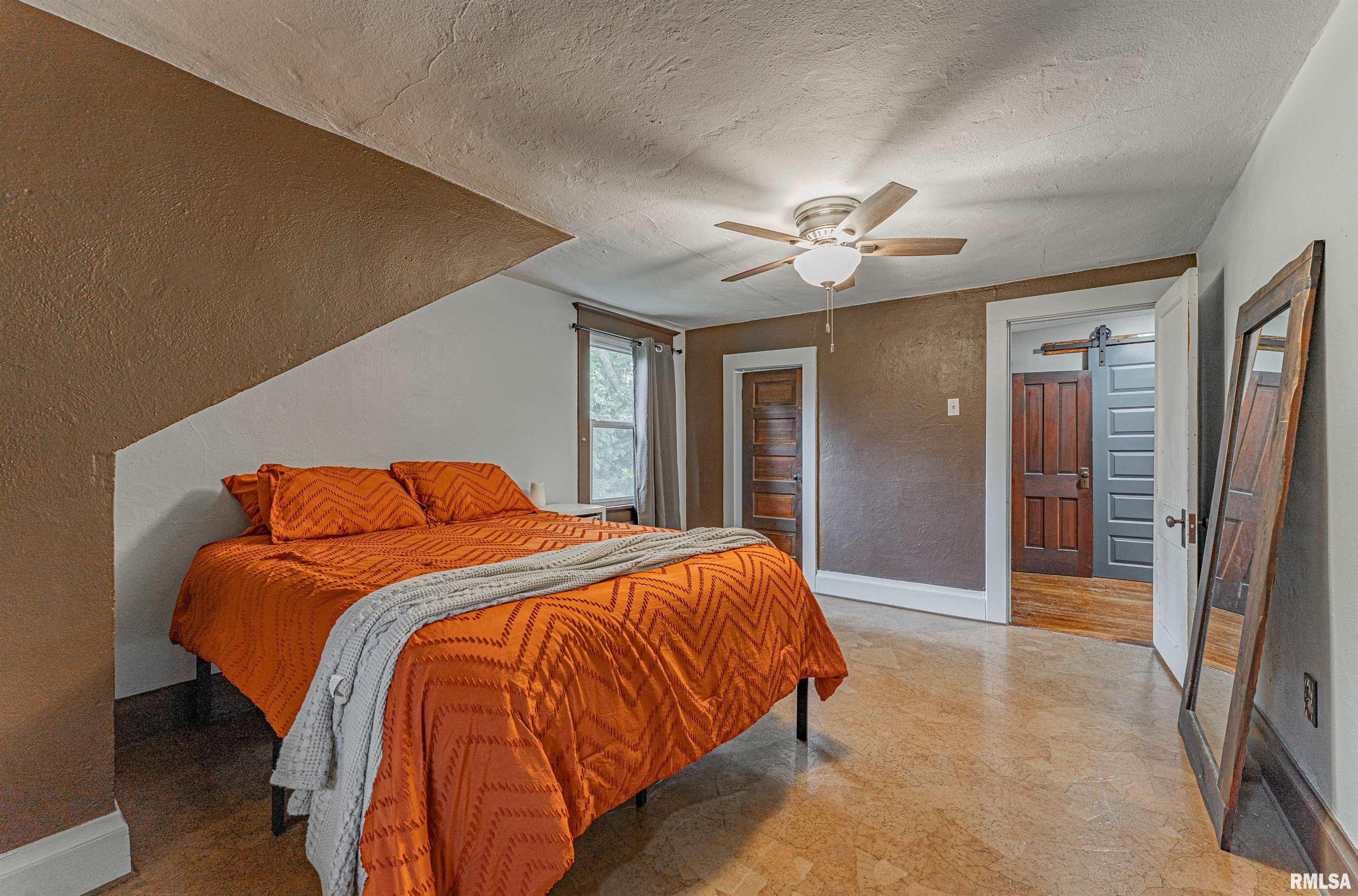 207 Northeast 5th Street Atlanta, IL 61723 - Photo 22 of 29