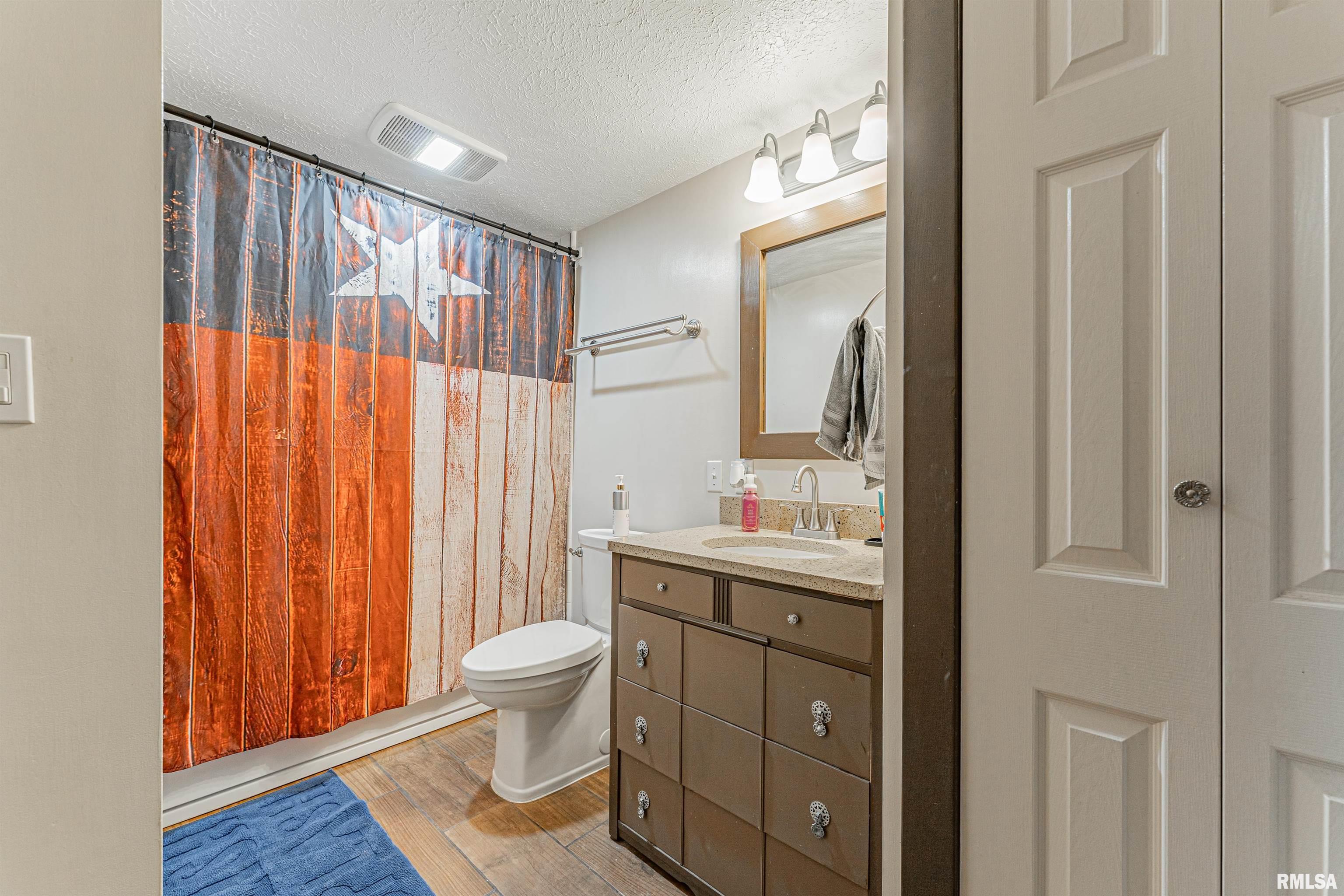 207 Northeast 5th Street Atlanta, IL 61723 - Photo 25 of 29