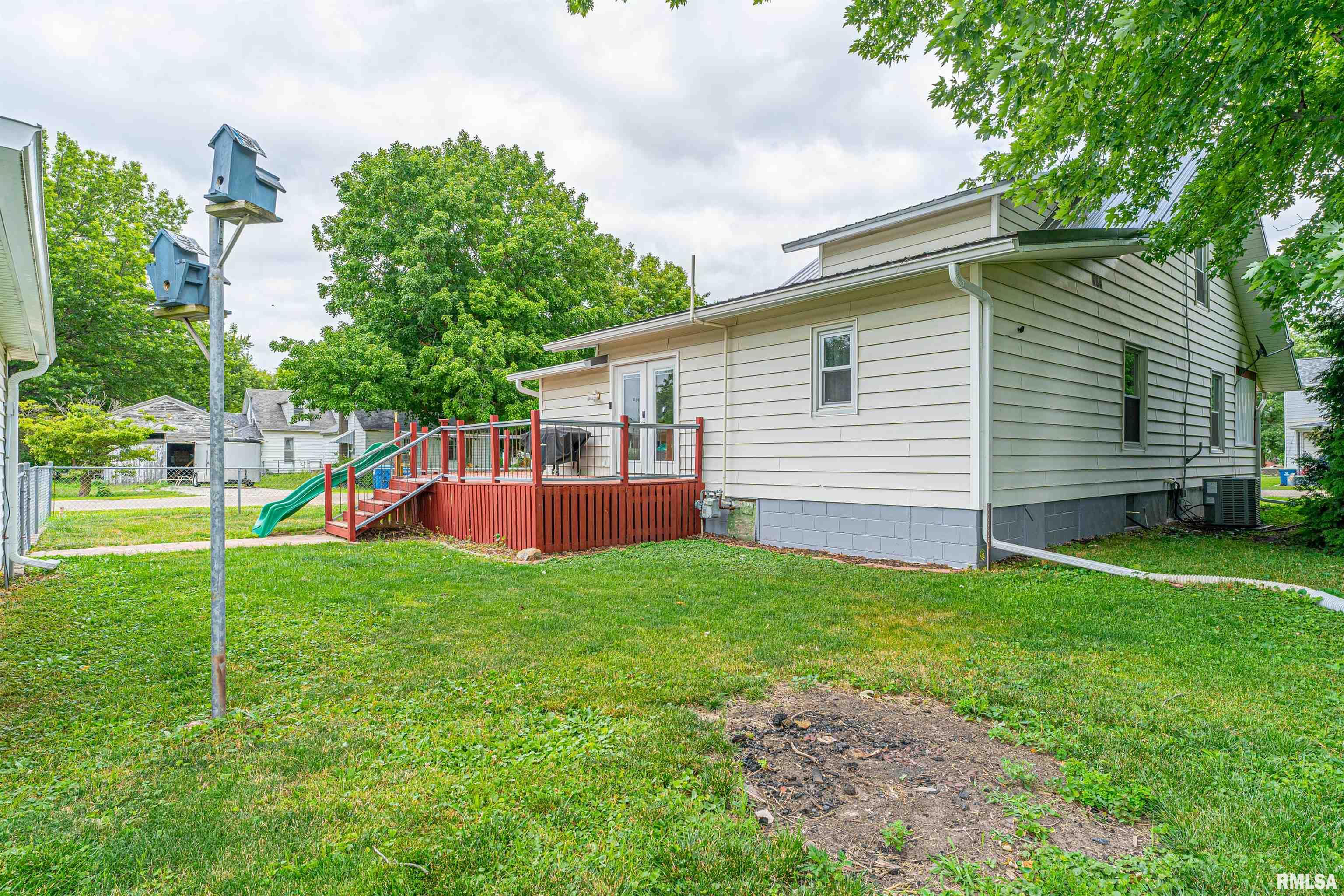 207 Northeast 5th Street Atlanta, IL 61723 - Photo 27 of 29