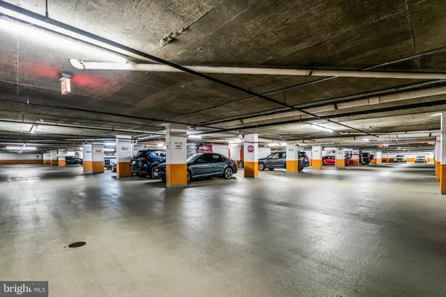 $495,000 | 1276 North Wayne Street, Unit 606, Arlington, VA 22201