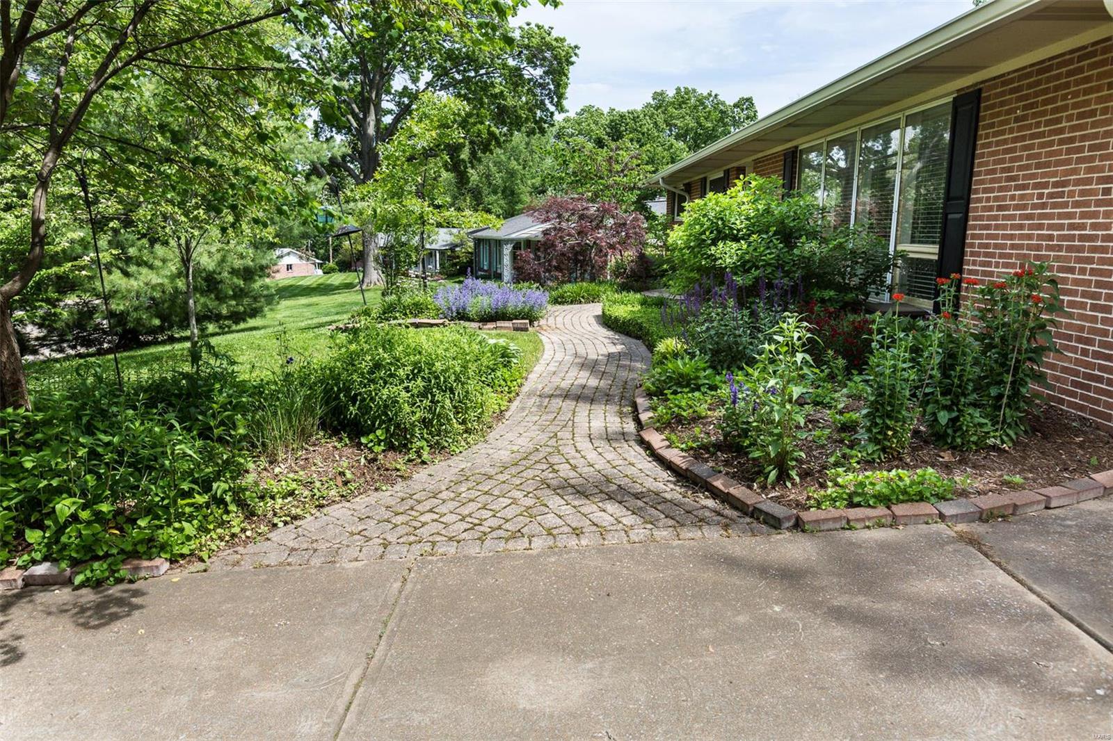 1600 Renderer Drive St. Louis, MO 63122 - Photo 5 of 46 Gallery Image 5