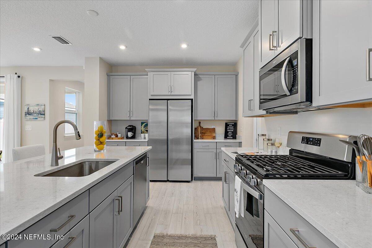 376 Footbridge Road St. Johns, FL 32259 - Photo 12 of 64 12-Kitchen
