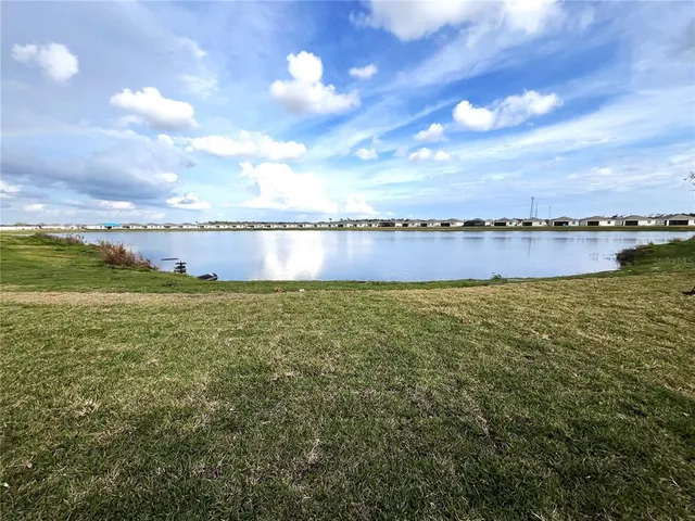 $2,300 | 8787 St Kitts Circle, Englewood, FL 34224