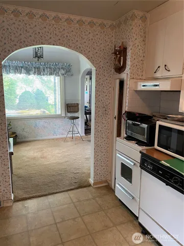 $998,000 | 6322 Northeast 181st Street, Kenmore, WA 98028