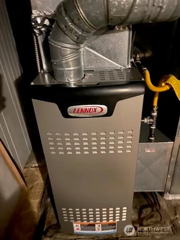 $998,000 | 6322 Northeast 181st Street, Kenmore, WA 98028