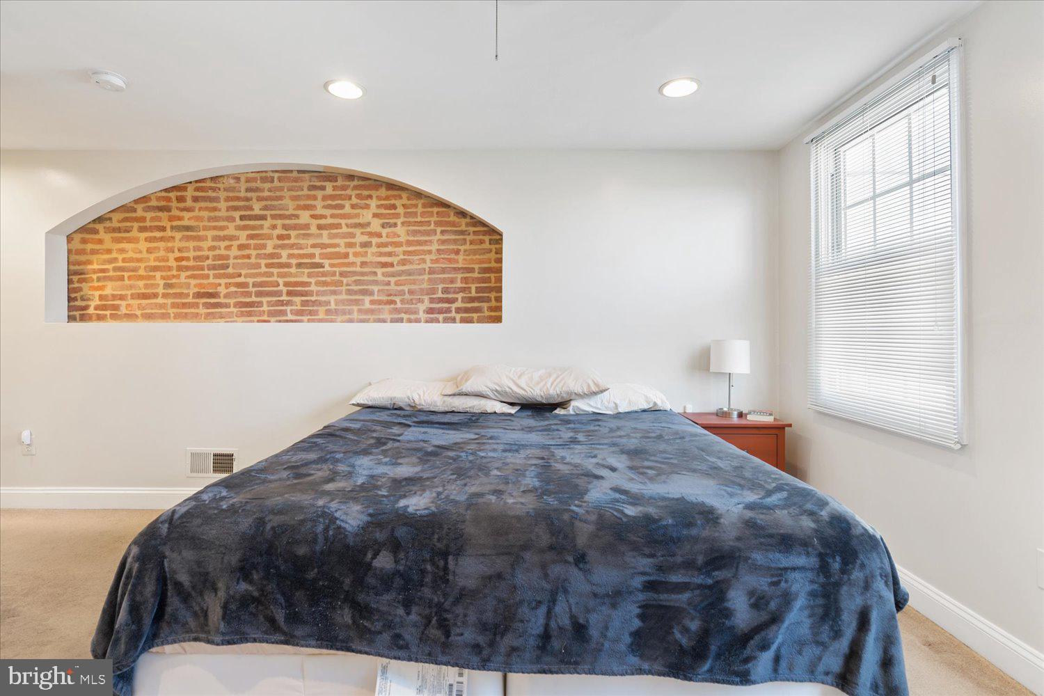 522 South Clinton Street Baltimore, MD 21224 - Photo 17 of 31