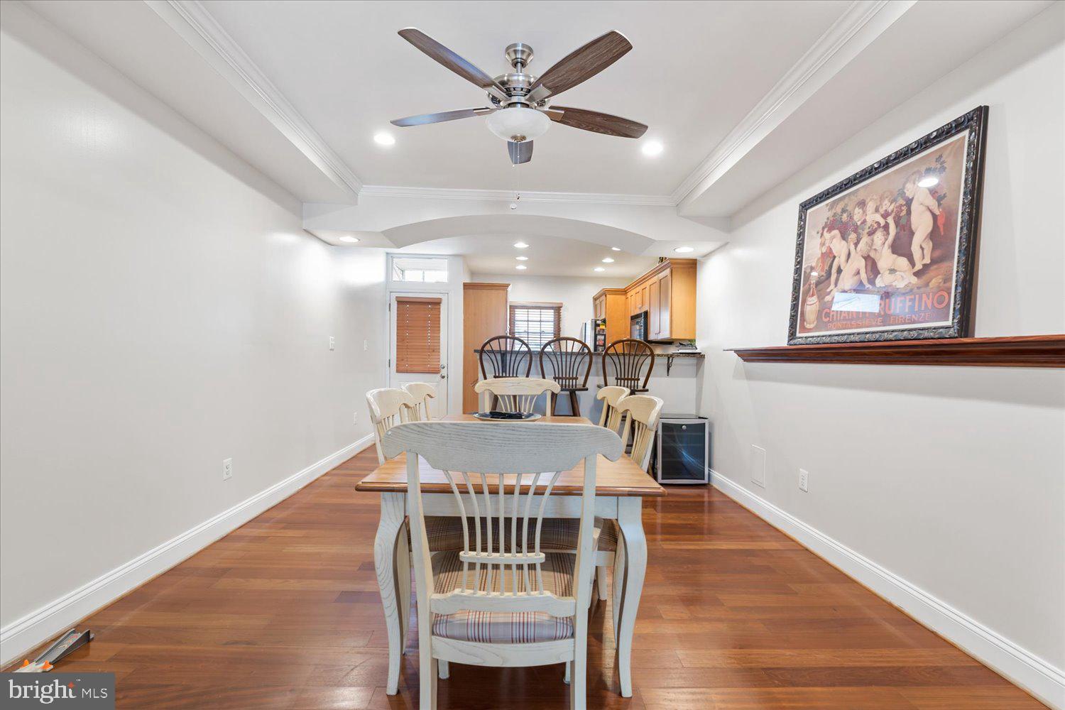 522 South Clinton Street Baltimore, MD 21224 - Photo 7 of 31