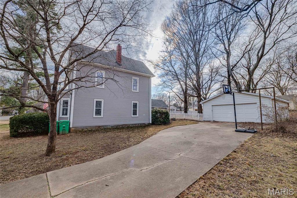 411 Center Street Farmington, MO 63640 - Photo 32 of 37