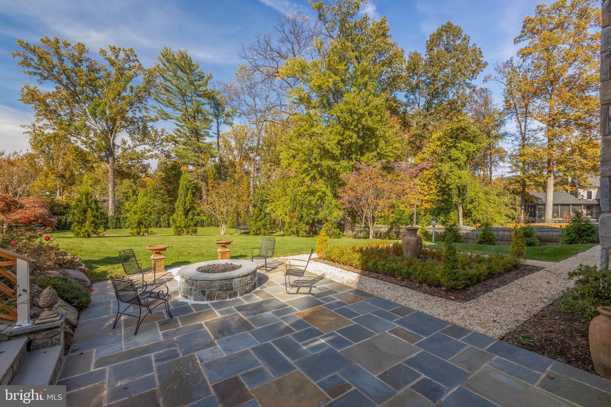 2034 Rockingham Street McLean, VA 22101 - Photo 56 of 68 Firepit