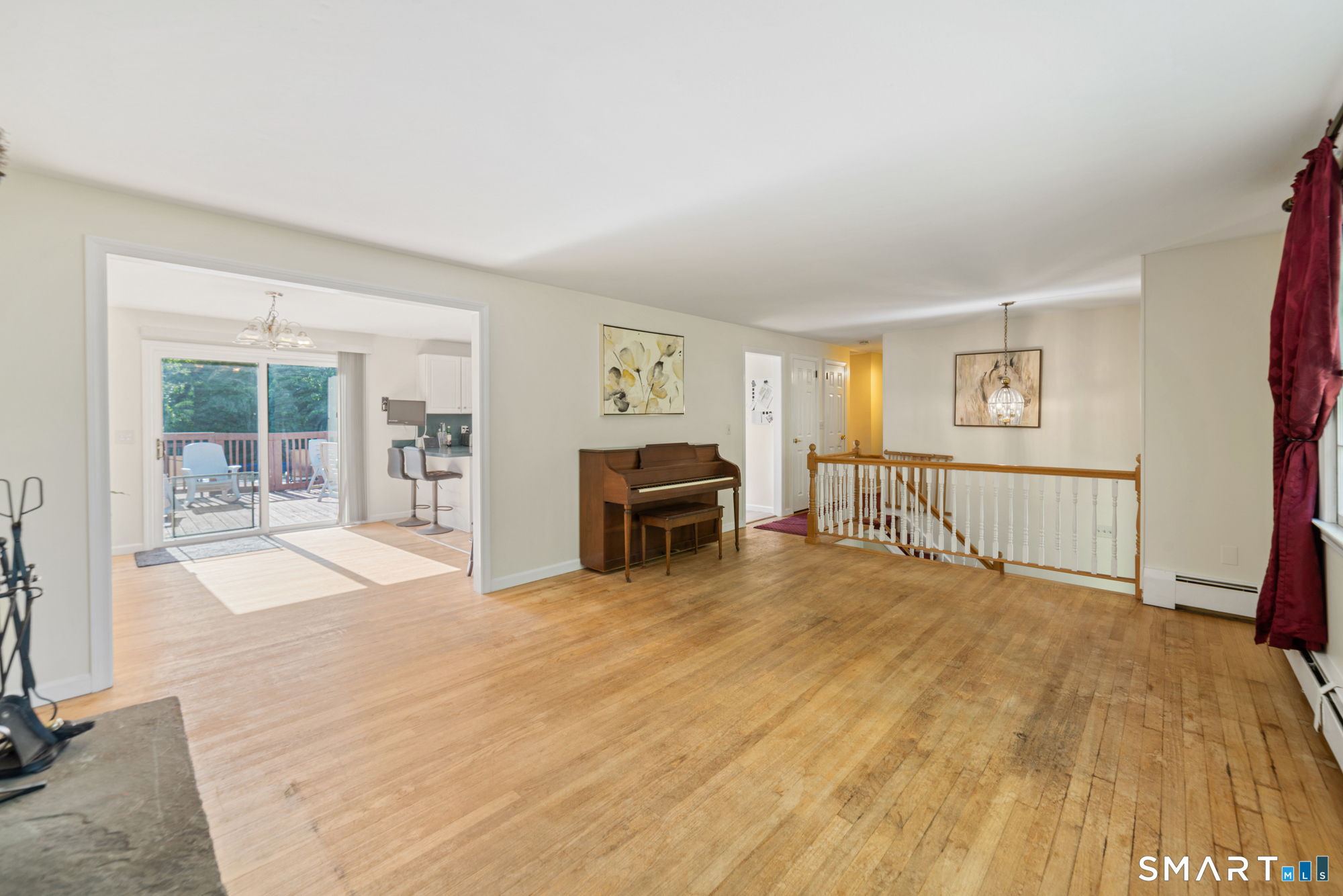 91 Booth Hill Road Shelton, CT 06484 - Photo 4 of 39