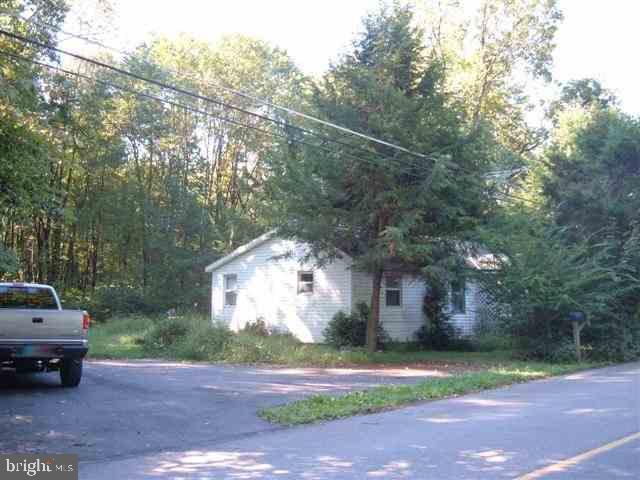 71 Swopes Valley Road Pine Grove, PA 17963 - Photo 3 of 8 Gallery Image 3