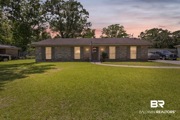 $211,500 | 5070 Santos Drive West, Mobile, AL 36619