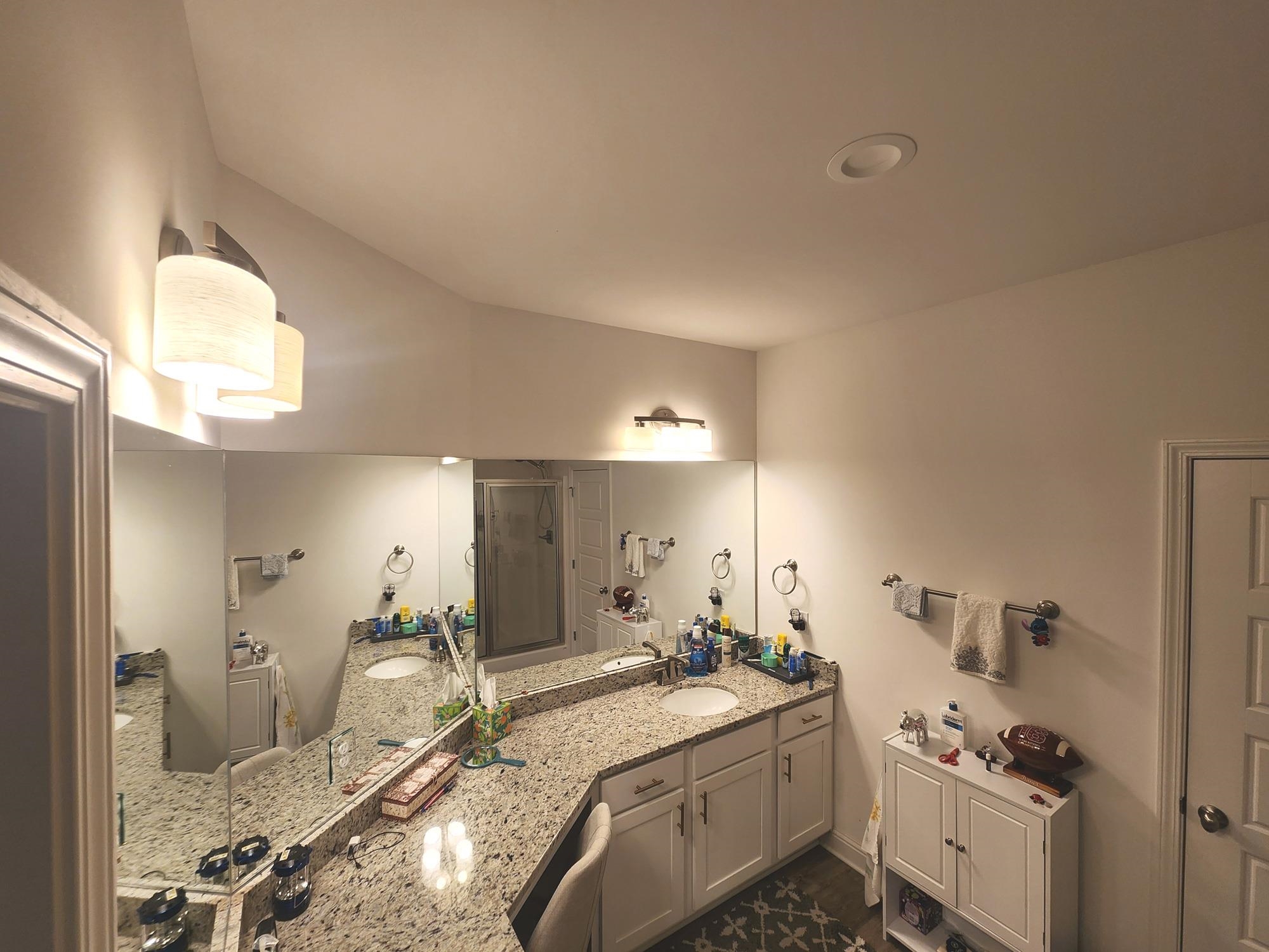 2651 South Juniper Street, Unit 2000 Foley, AL 36535 - Photo 14 of 18 Bathroom