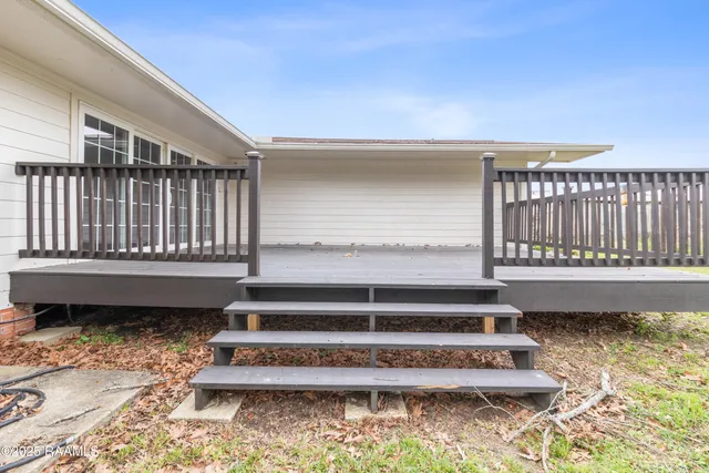 $219,000 | 112 North Hebert Avenue, Kaplan, LA 70548