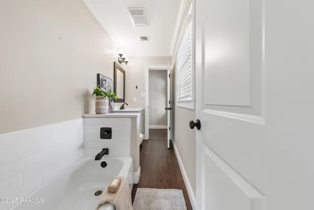 $219,000 | 112 North Hebert Avenue, Kaplan, LA 70548