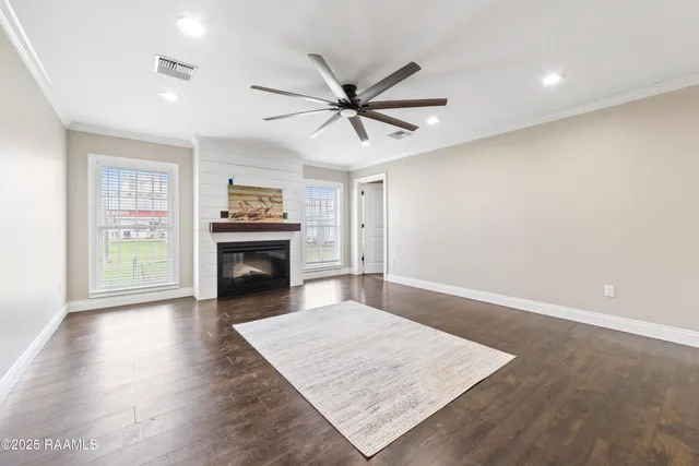 $219,000 | 112 North Hebert Avenue, Kaplan, LA 70548