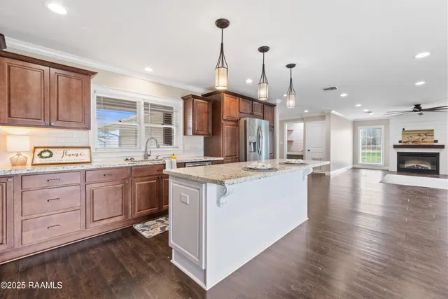 $219,000 | 112 North Hebert Avenue, Kaplan, LA 70548