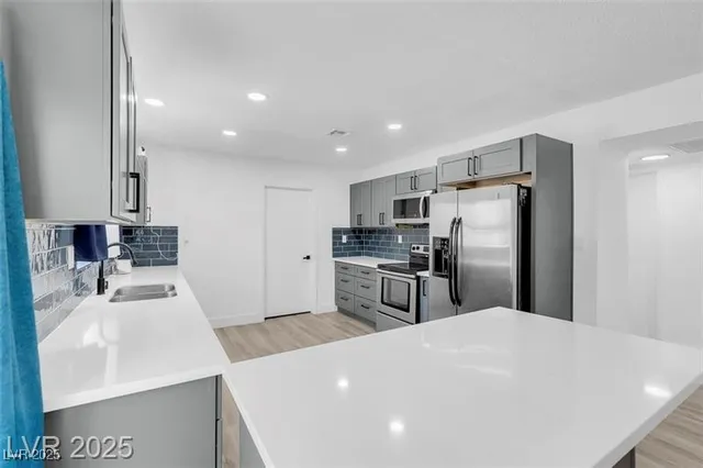 $1,800 | 1411 Norman Avenue, Las Vegas, NV 89104