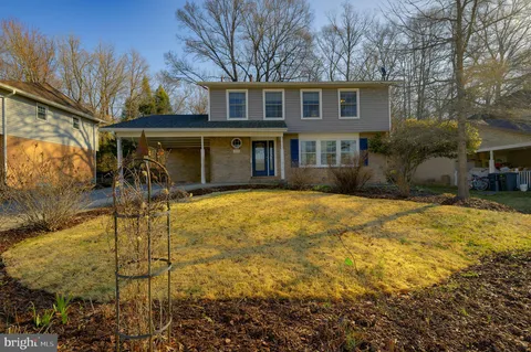 a front view of house with yard