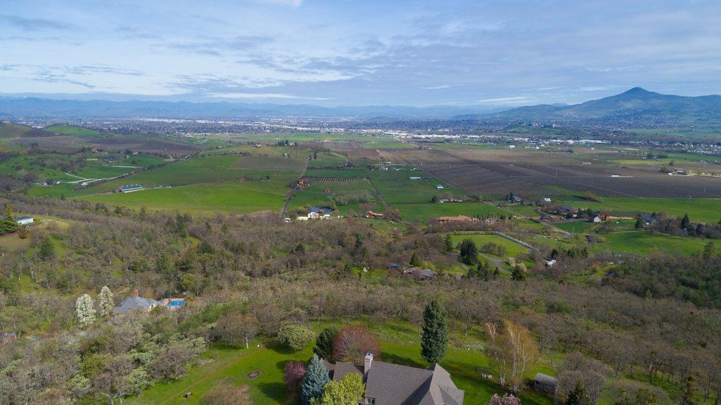 3996 Pioneer Road Medford, OR 97501 - Photo 31 of 35 Additional Photo