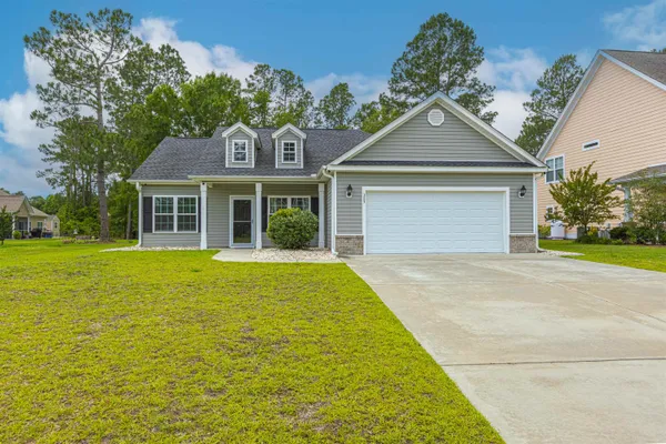 $264,900 | 305 Long Meadow Drive, Loris, SC 29569