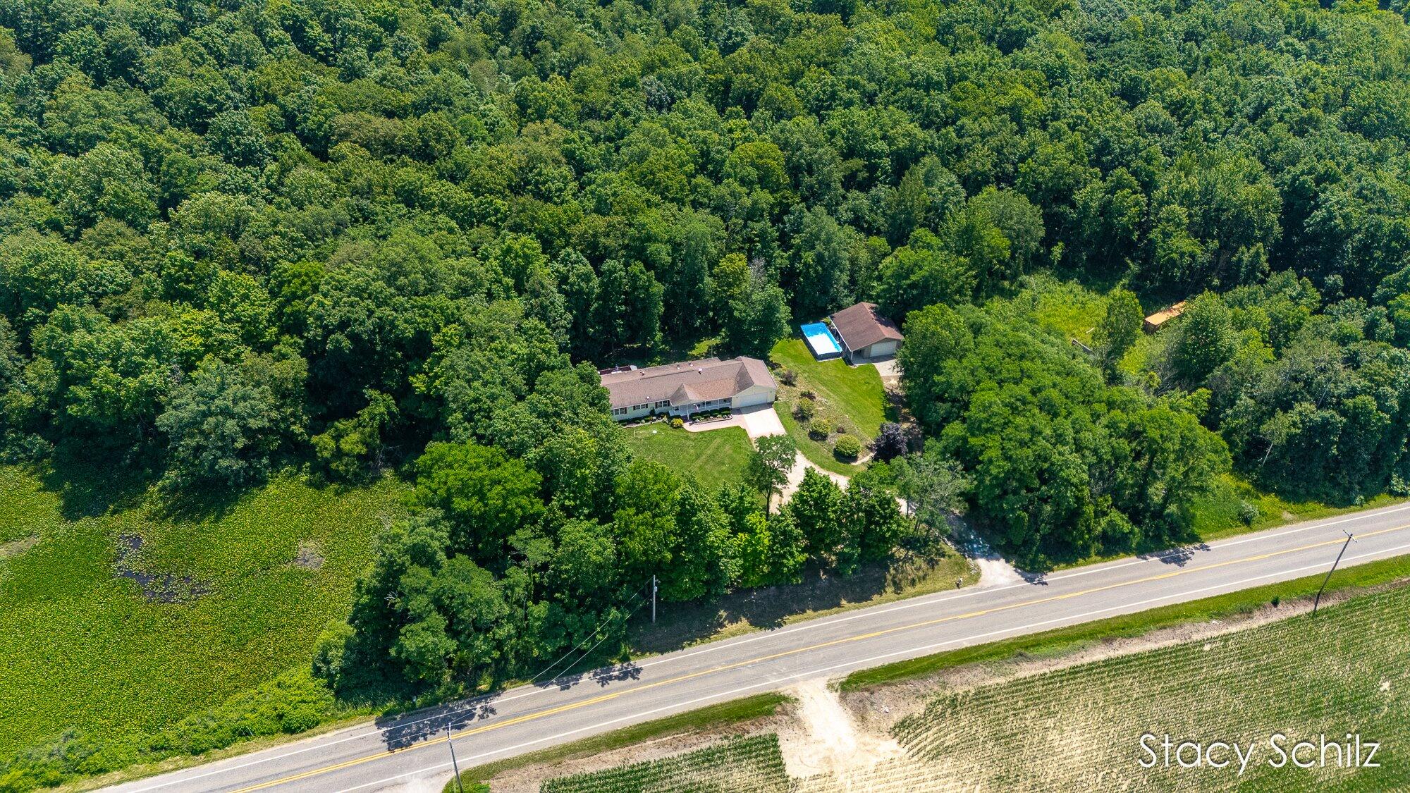 4413 Lacey Lake Road Bellevue, MI 49021 - Photo 5 of 63 05-WM4413laceylake-57