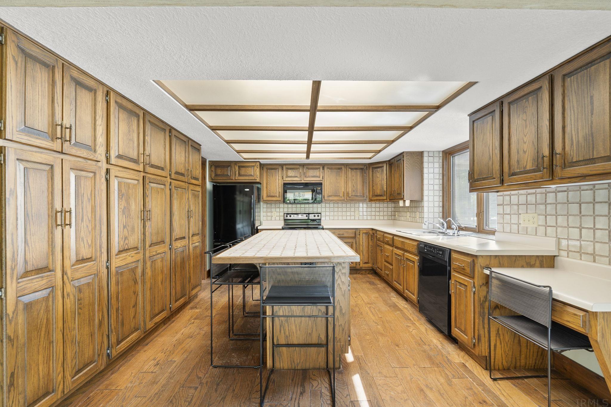 2030 Foxchase Run Fort Wayne, IN 46825 - Photo 17 of 36