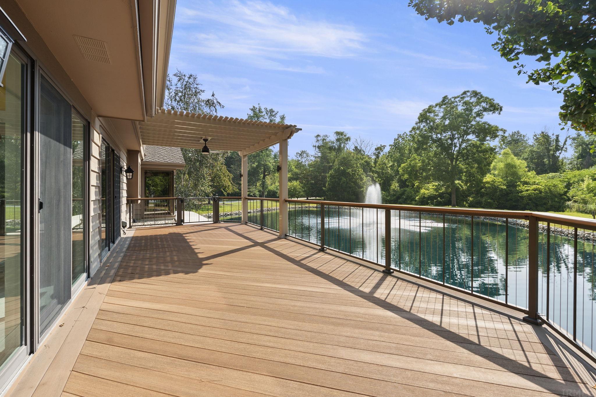 2030 Foxchase Run Fort Wayne, IN 46825 - Photo 32 of 36