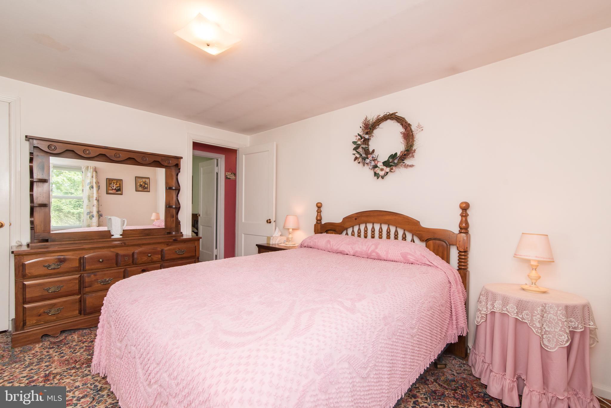1289 Frogtown Road Bluemont, VA 20135 - Photo 14 of 30 Large bedroom with hardwood floors