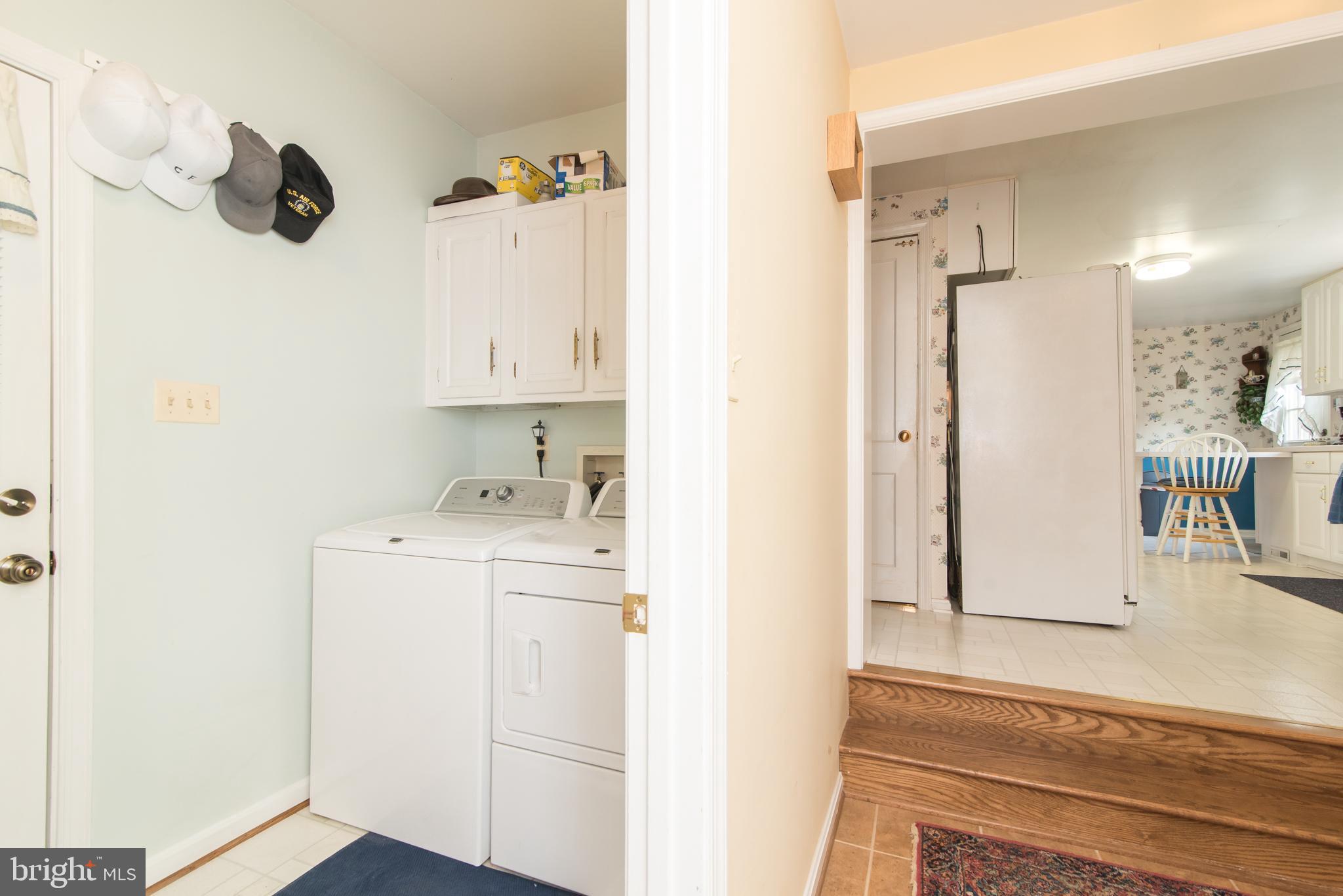 1289 Frogtown Road Bluemont, VA 20135 - Photo 17 of 30 Landry room off kitchen