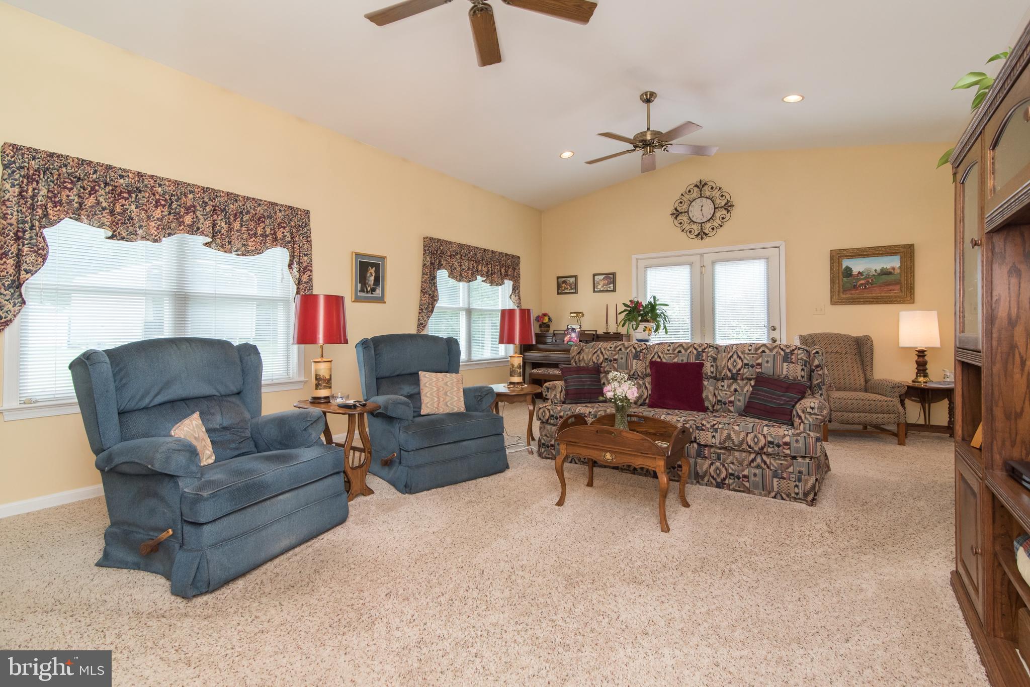 1289 Frogtown Road Bluemont, VA 20135 - Photo 7 of 30 Large family room with cathedral ceiling