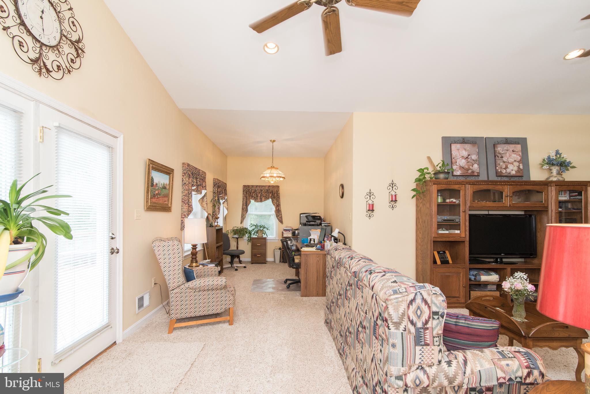 1289 Frogtown Road Bluemont, VA 20135 - Photo 9 of 30 home office space