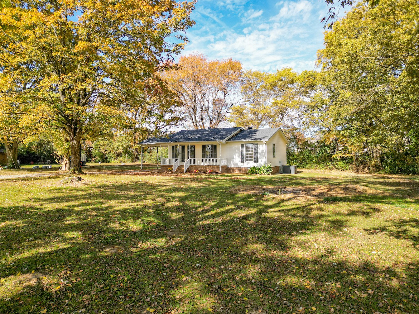 394 Beechcroft Road Spring Hill, TN 37174 - Photo 1 of 36 Gallery Image 1