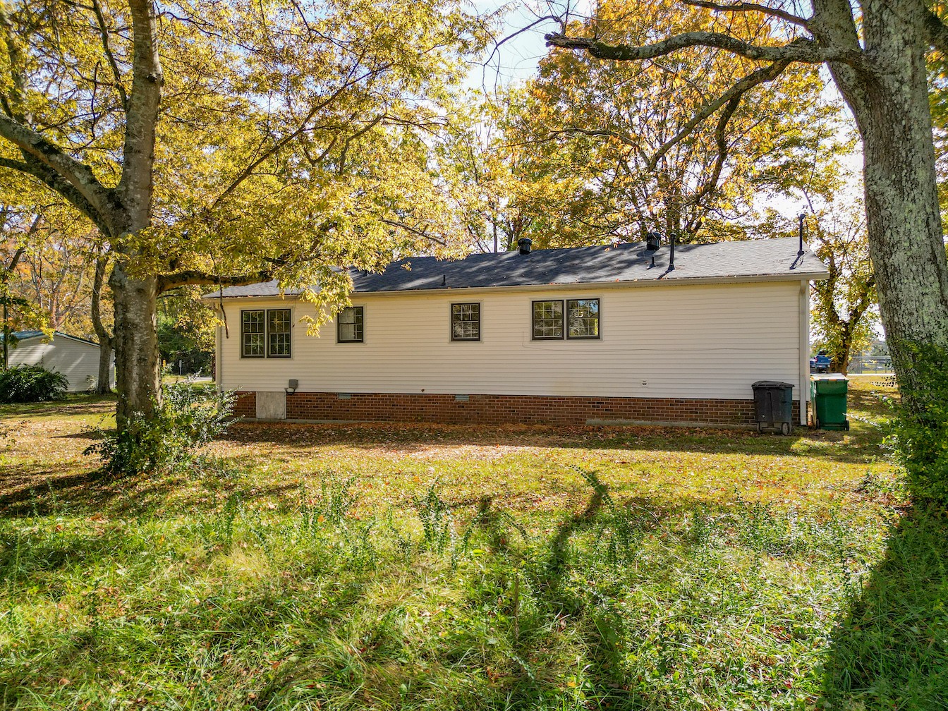 394 Beechcroft Road Spring Hill, TN 37174 - Photo 28 of 36 Gallery Image 28