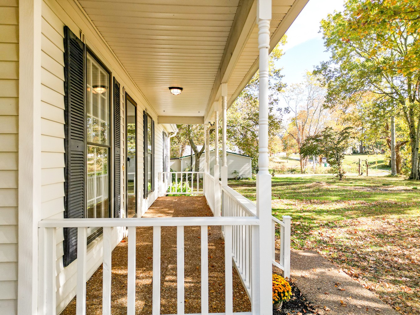394 Beechcroft Road Spring Hill, TN 37174 - Photo 3 of 36 Gallery Image 3