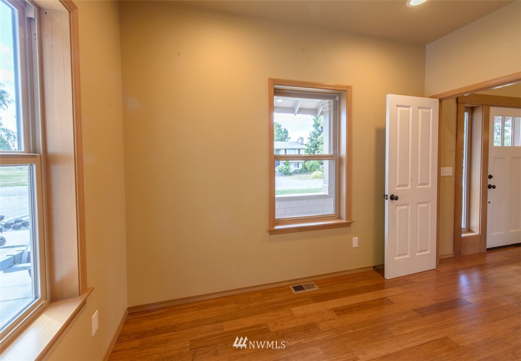 16107 McLean Road Mount Vernon, WA 98273 - Photo 8 of 25